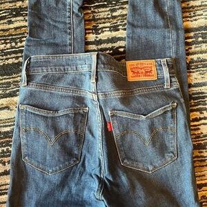 Levi's women’s Denim Straight Jeans